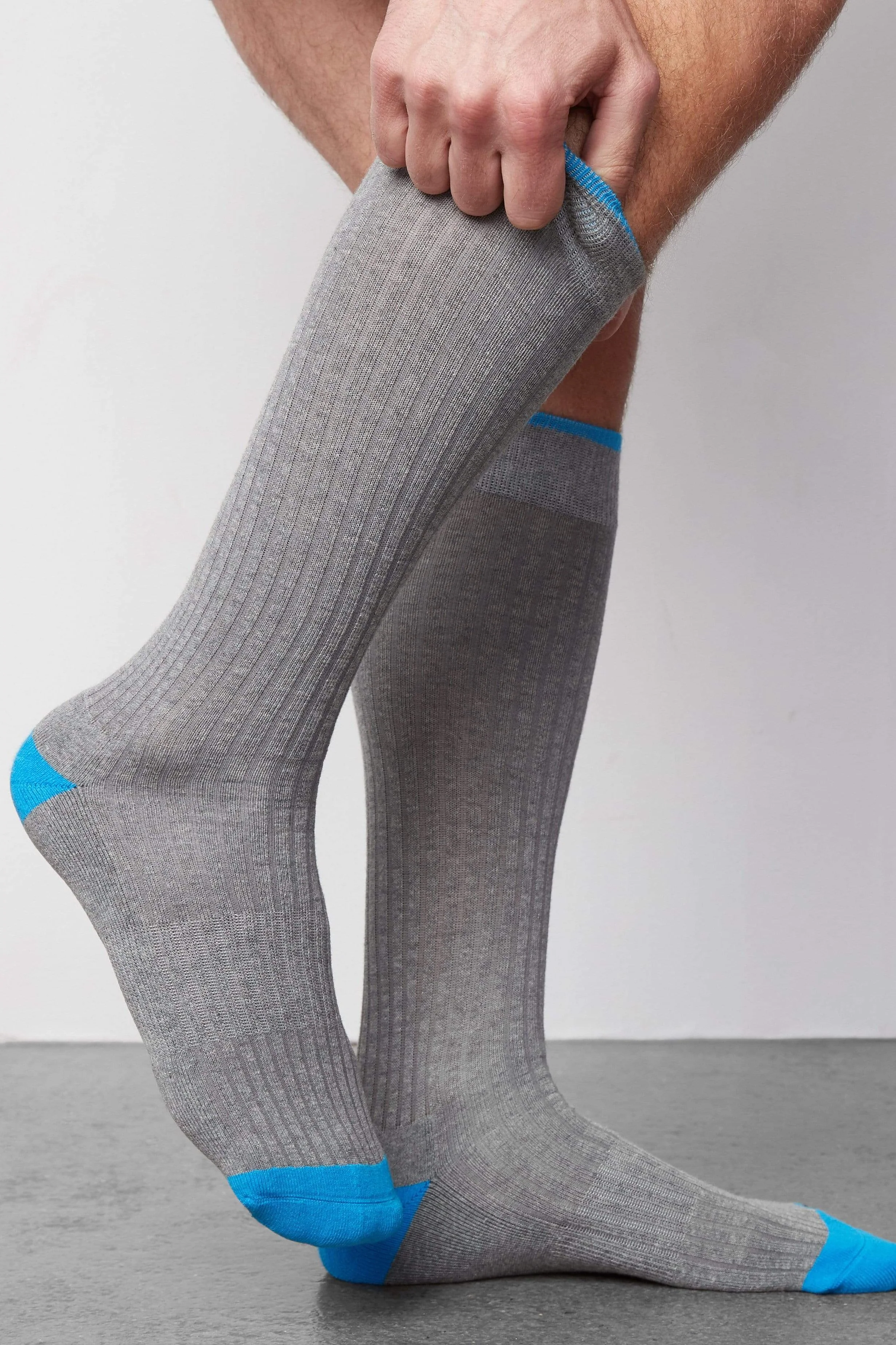 2-Pack Everyday Extended Crew Socks - Image 3