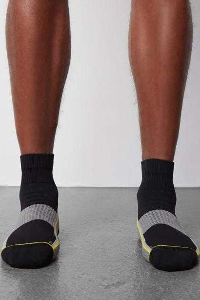 3-Pack AIRKNITˣ High Ankle Socks - Image 4