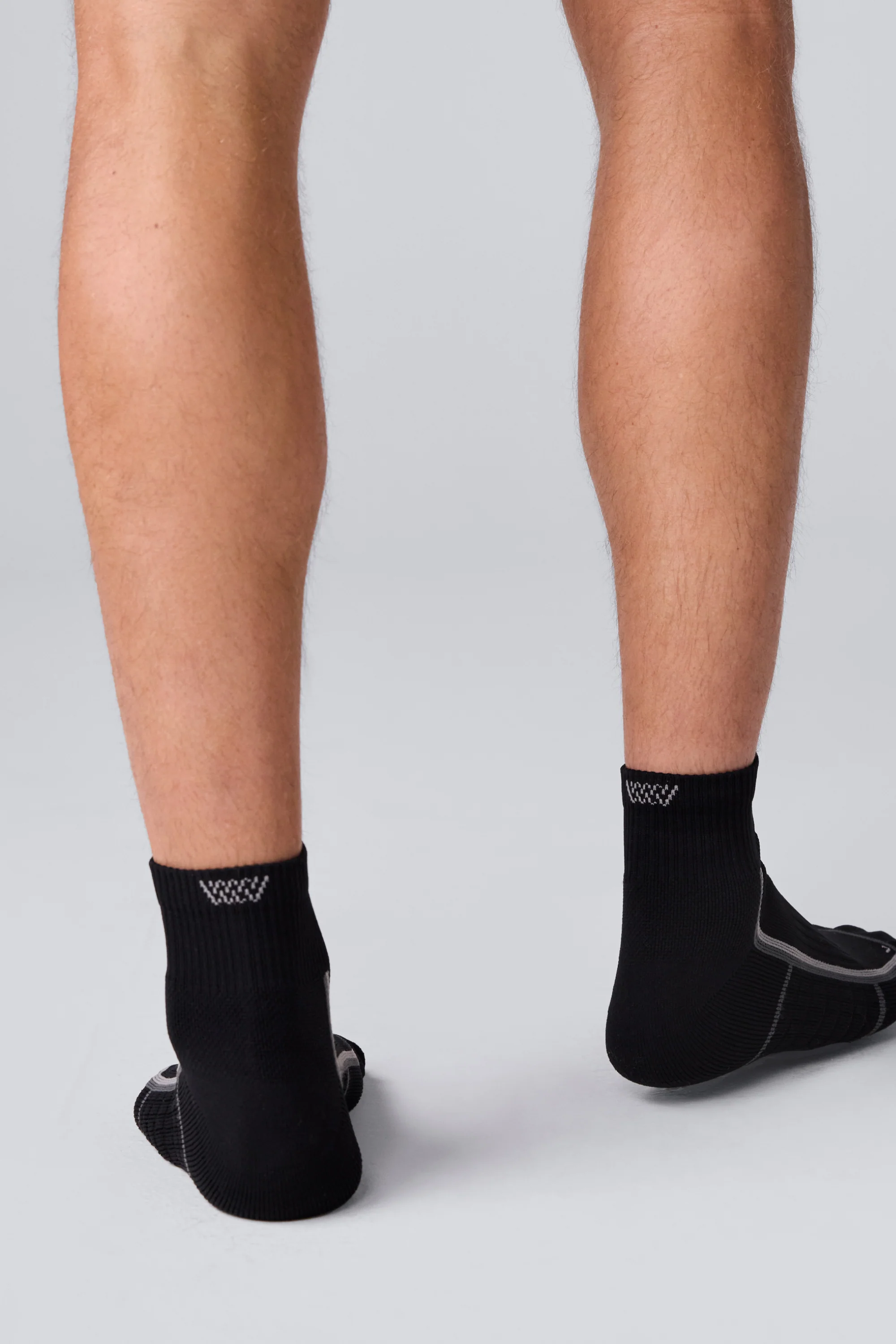 AIRKNITˣ High Ankle Sock - Image 10