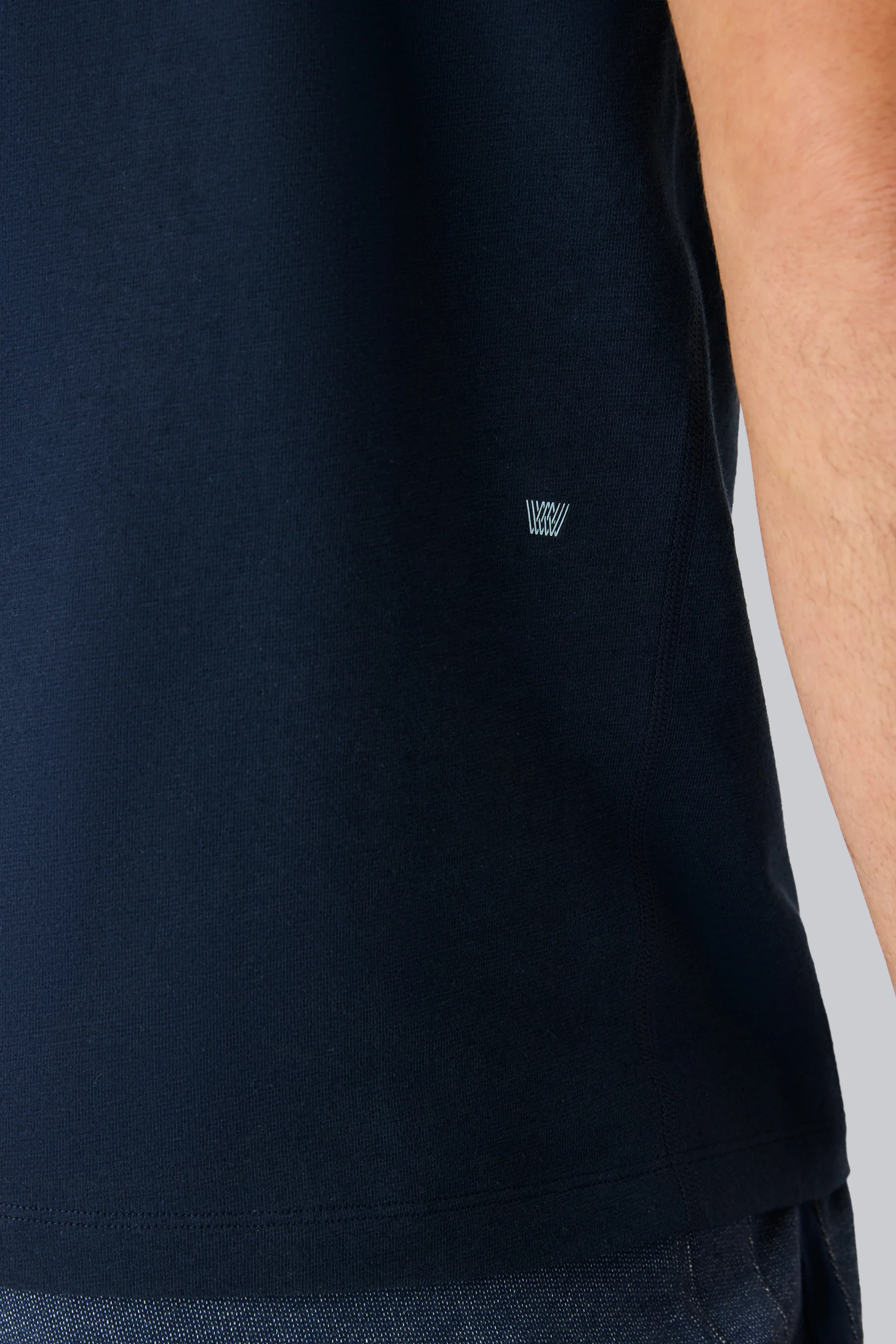 Linen Jersey Crew Neck T-Shirt - Image 9