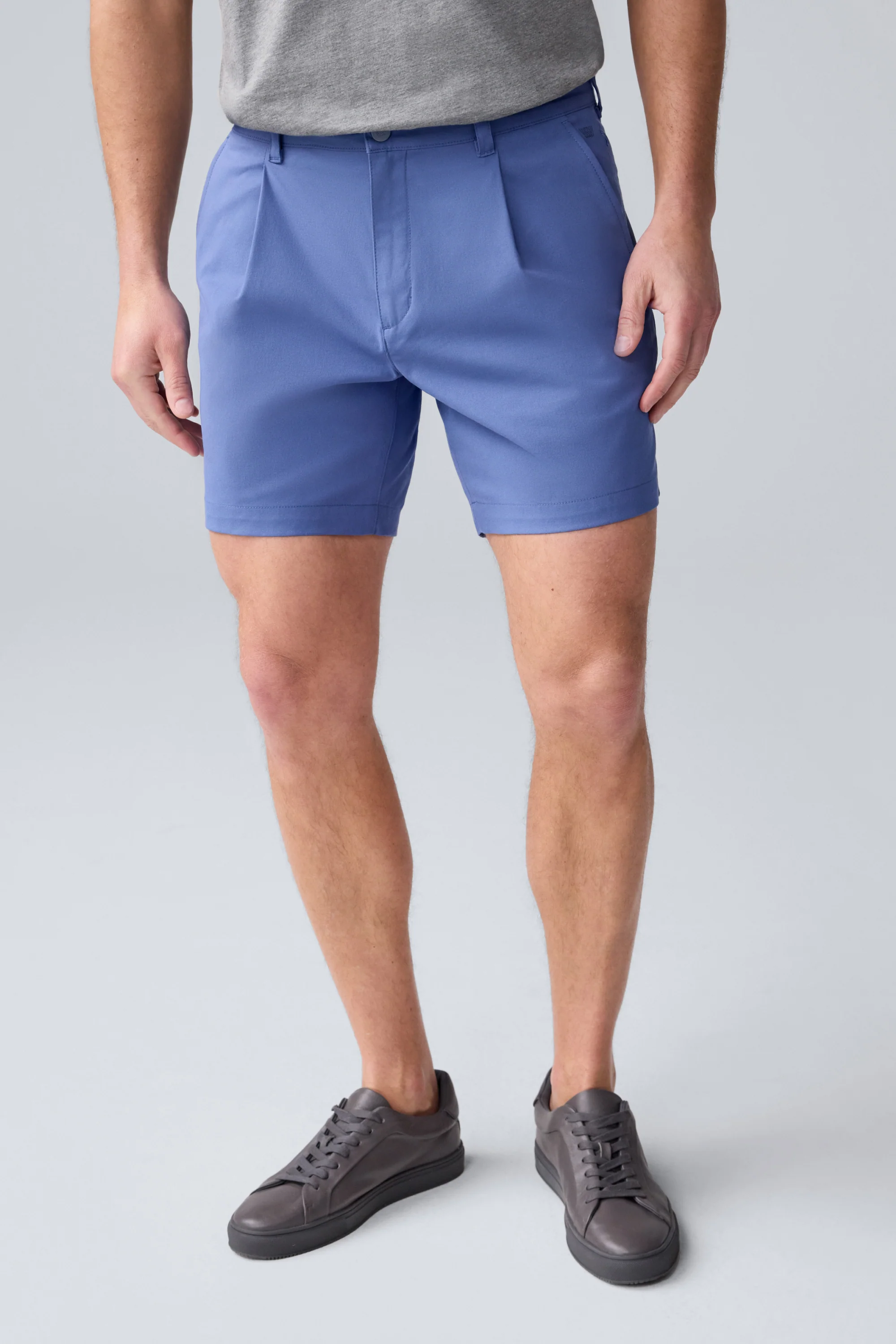 Maverick Tech Chino Pleated Short - Image 3