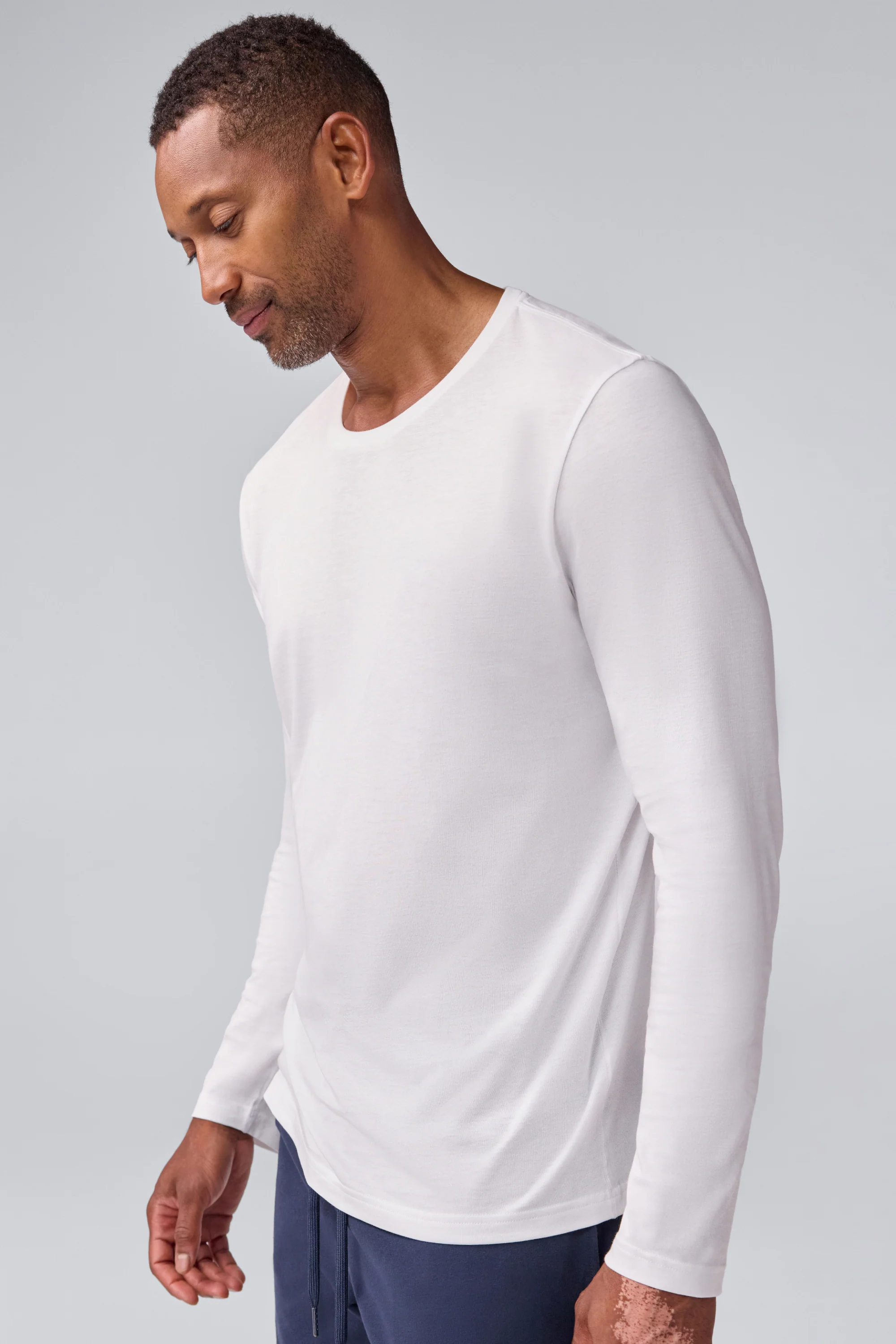 Pima Long Sleeve T-Shirt - Image 18