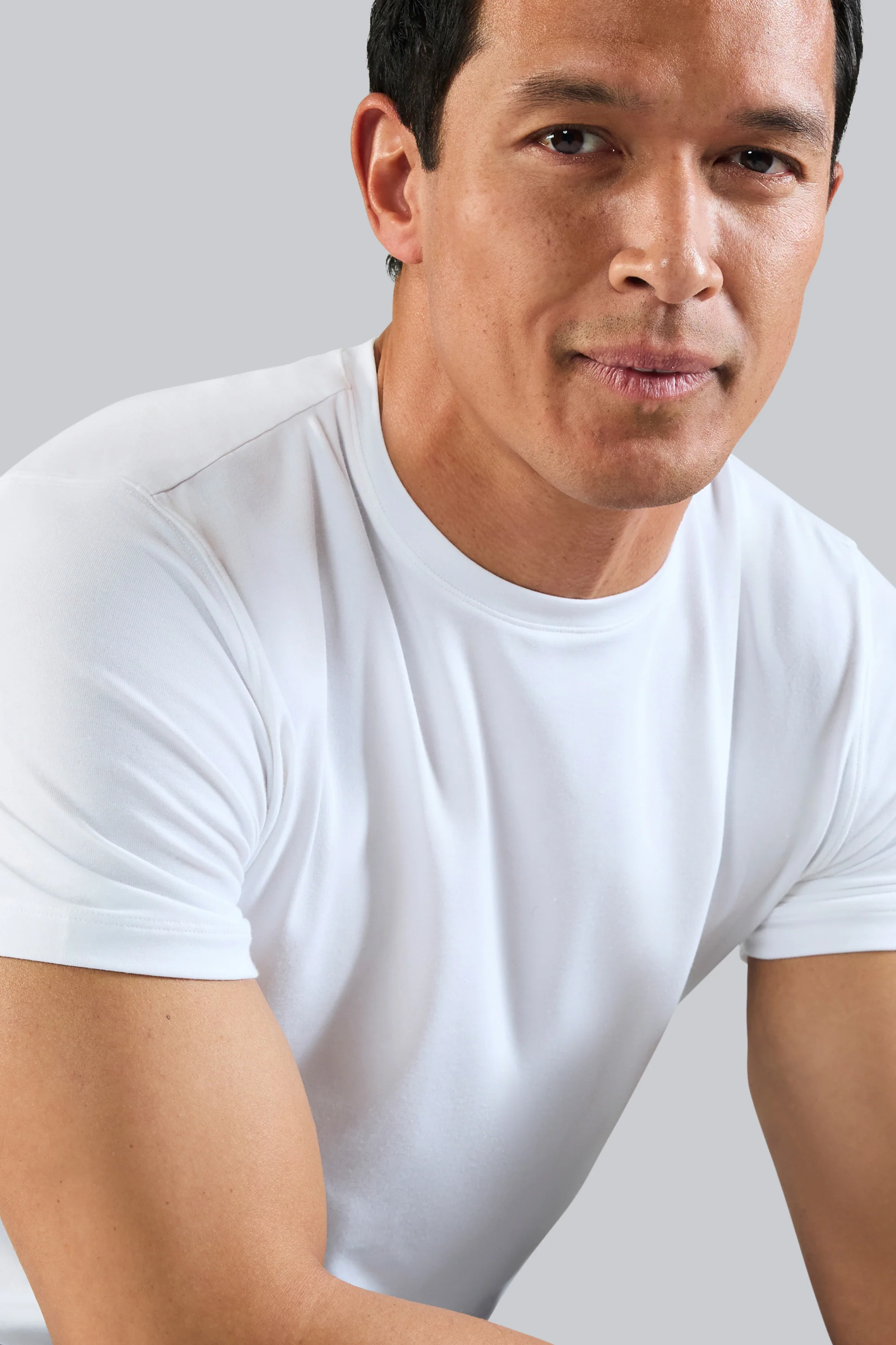 SILVER Crew Neck T-Shirt - Image 23