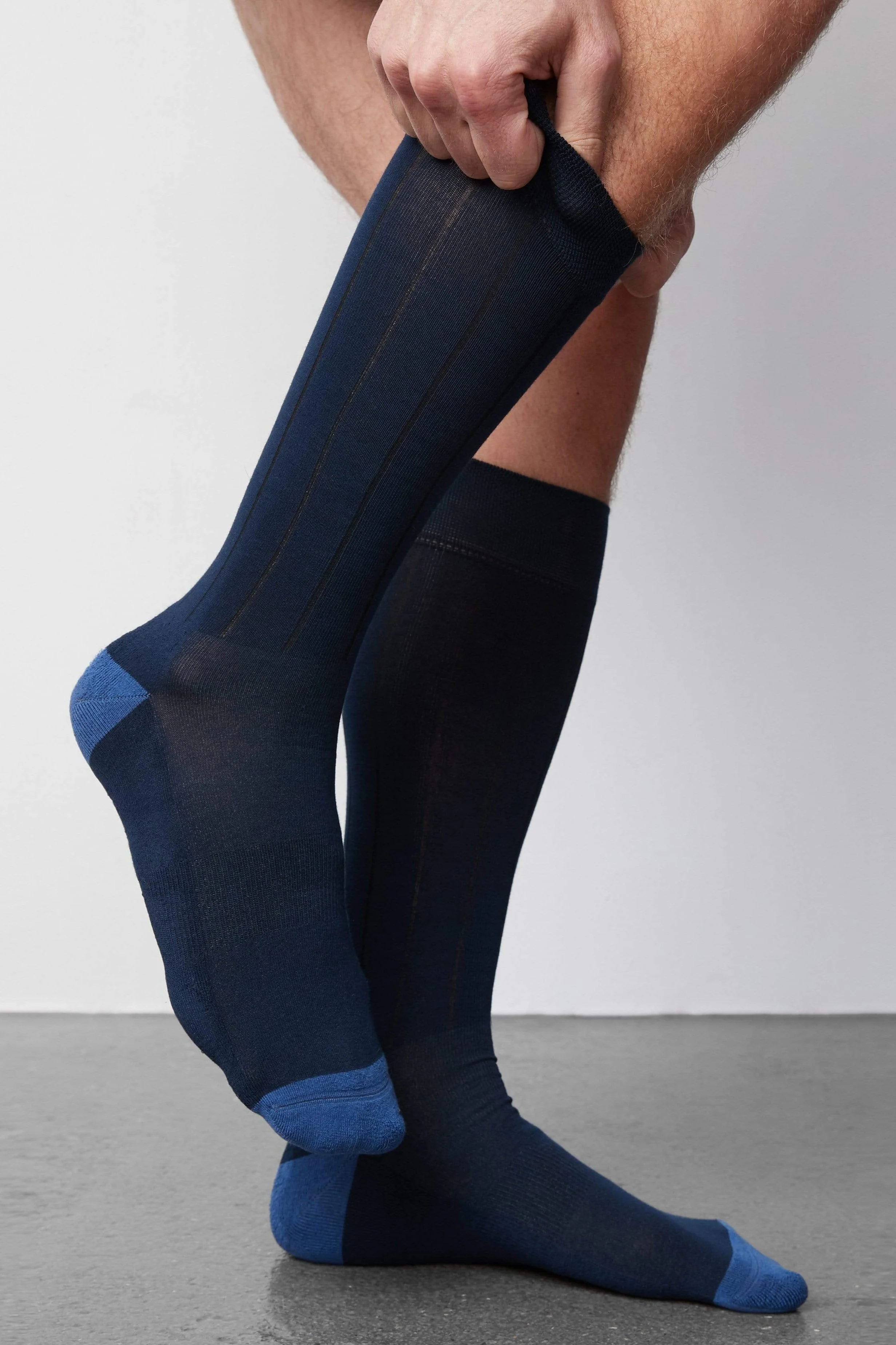 SILVER Extended Crew Dress Sock - Image 4