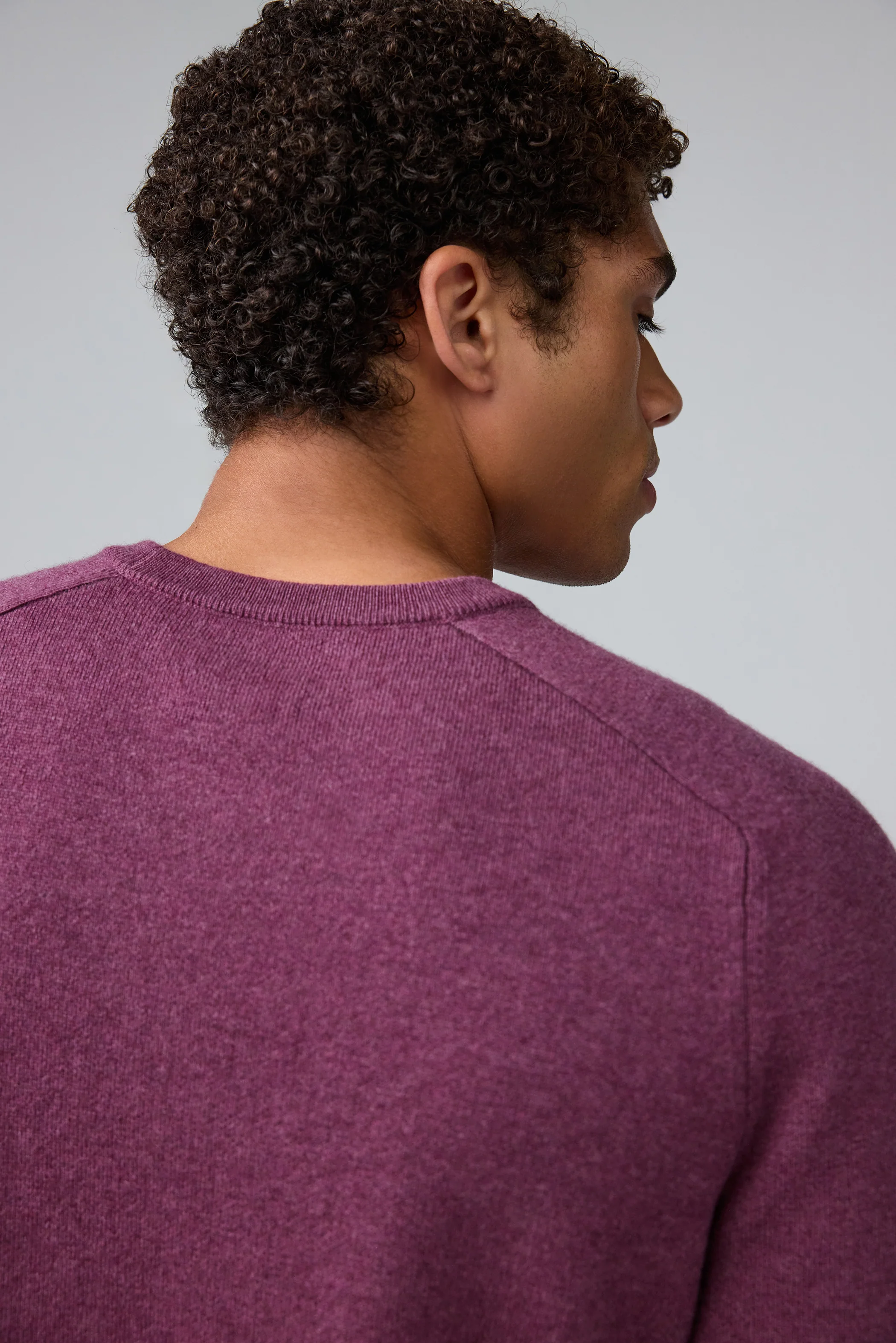 Tech Cashmere Crew Neck Sweater - Image 12