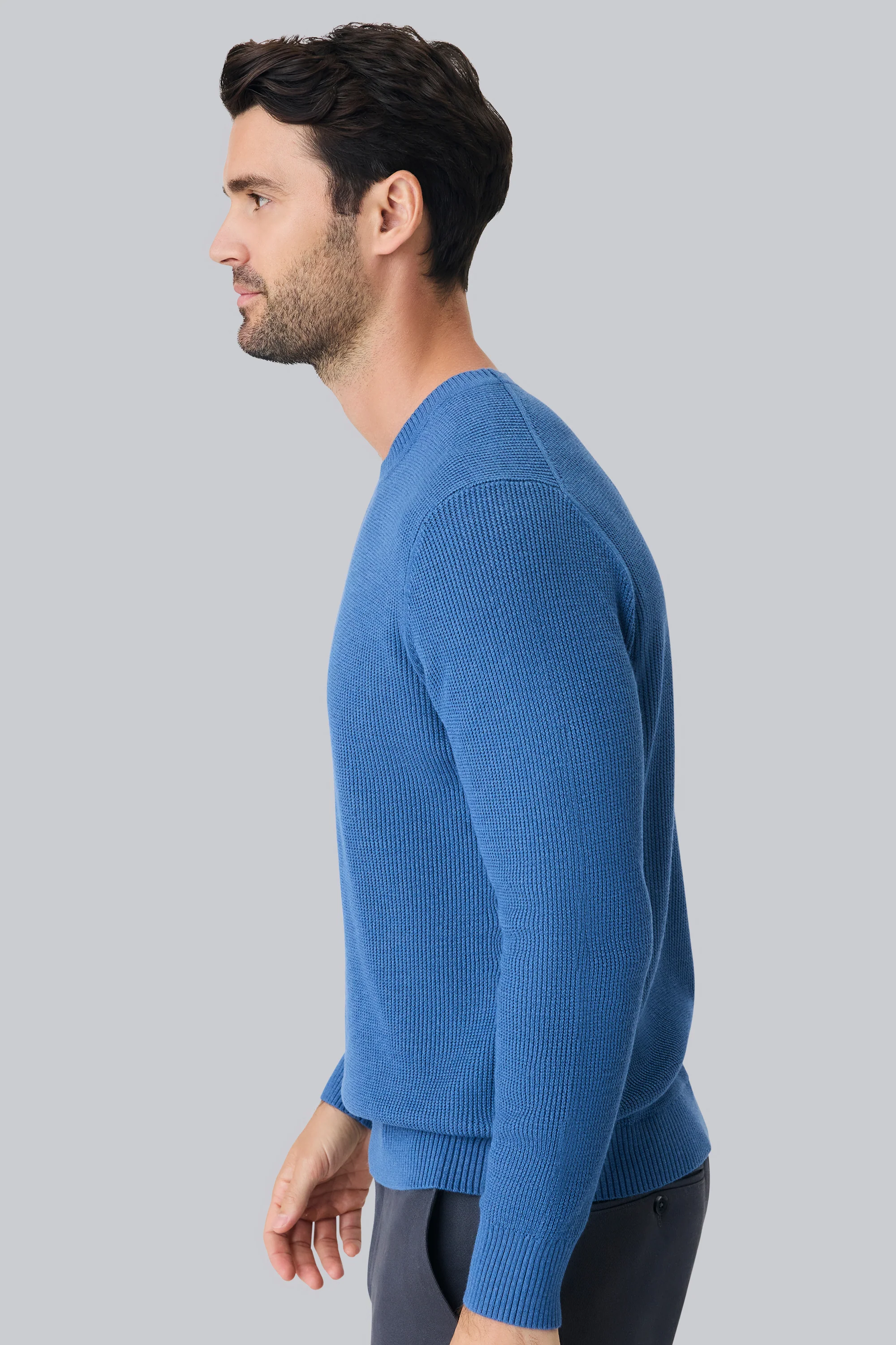 Tech Linen Long Sleeve Crew - Image 5