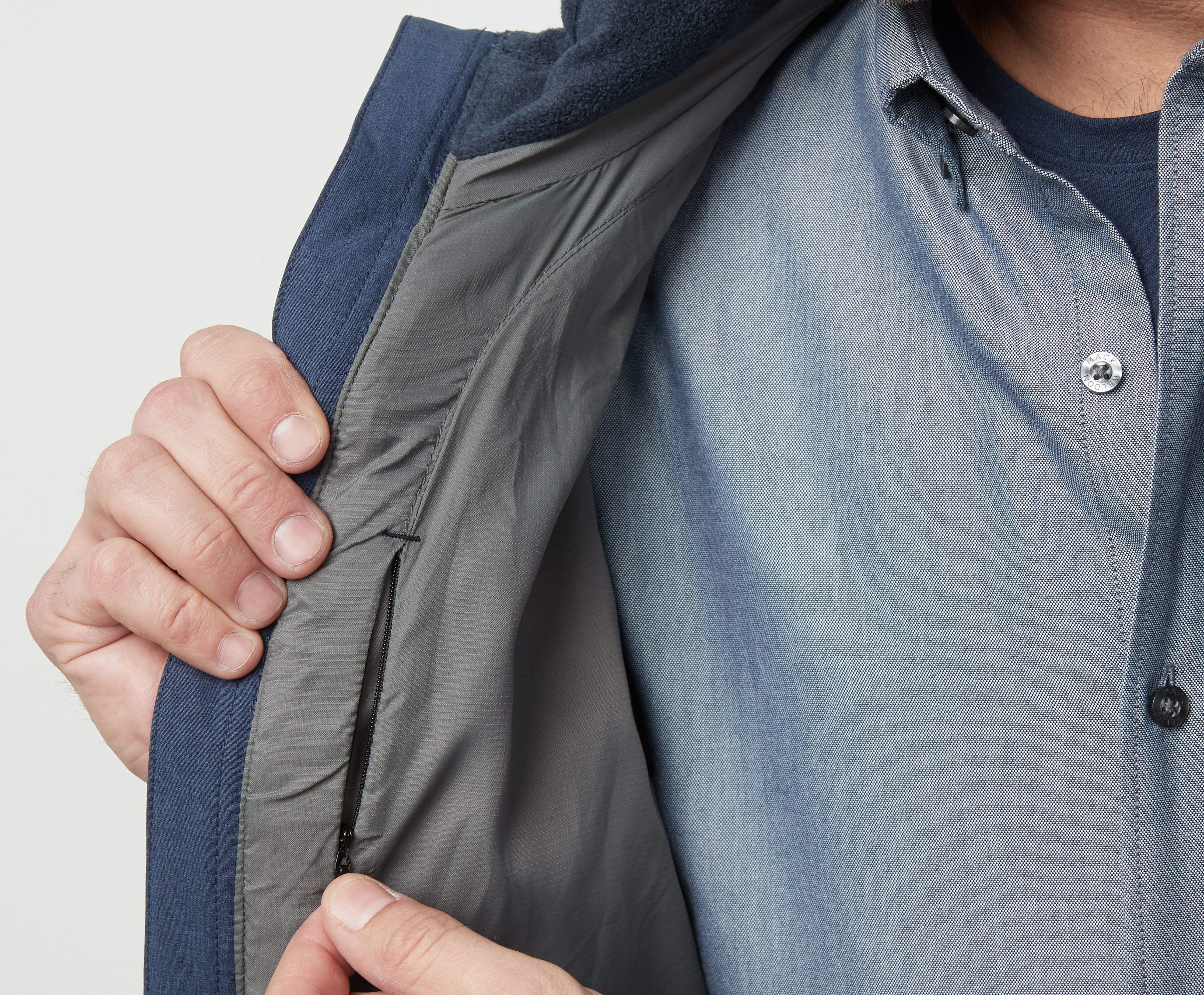 WARMKNIT Fleece Vest - Image 5