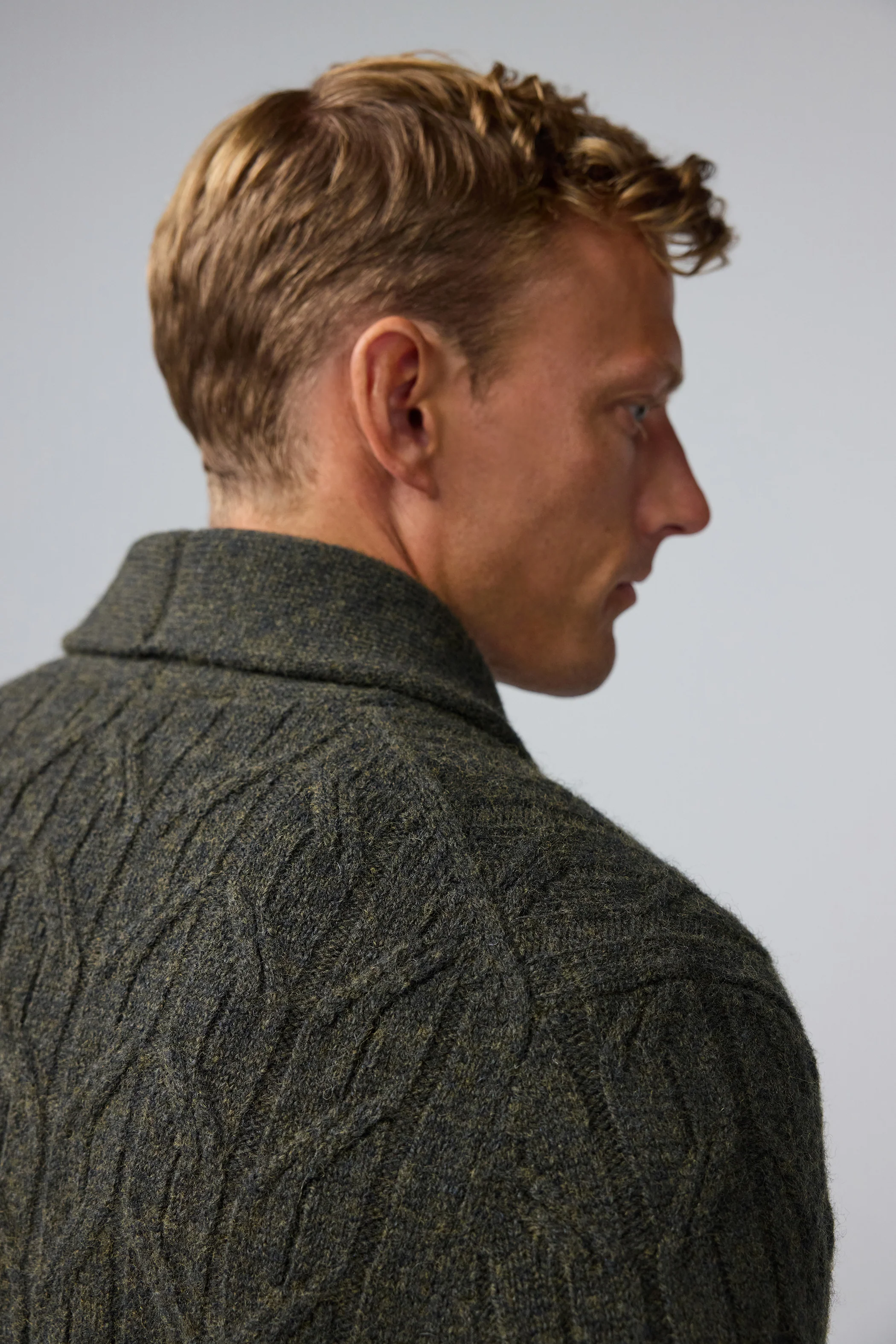 WARMKNIT Wool Cardigan - Image 11