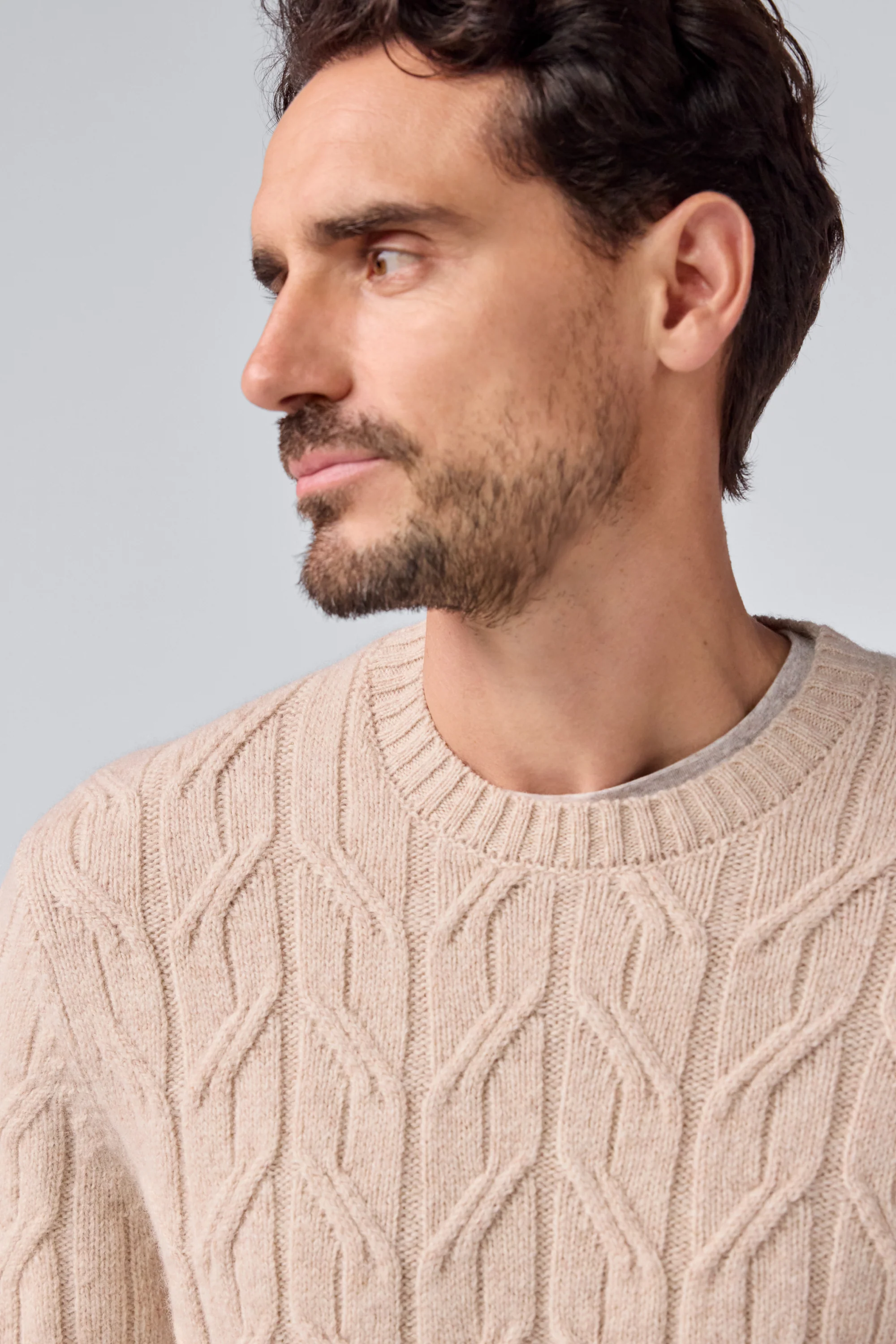 WARMKNIT Wool Crew Neck Sweater - Image 6